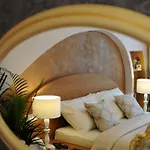 Silver & Gold Luxury Rooms